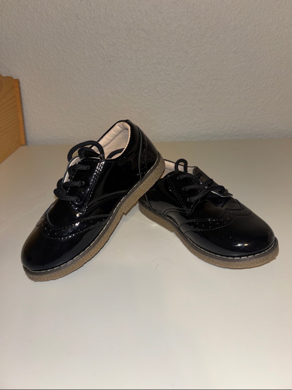 Classic Black Patent Kids Dress Shoes - 9 toddler